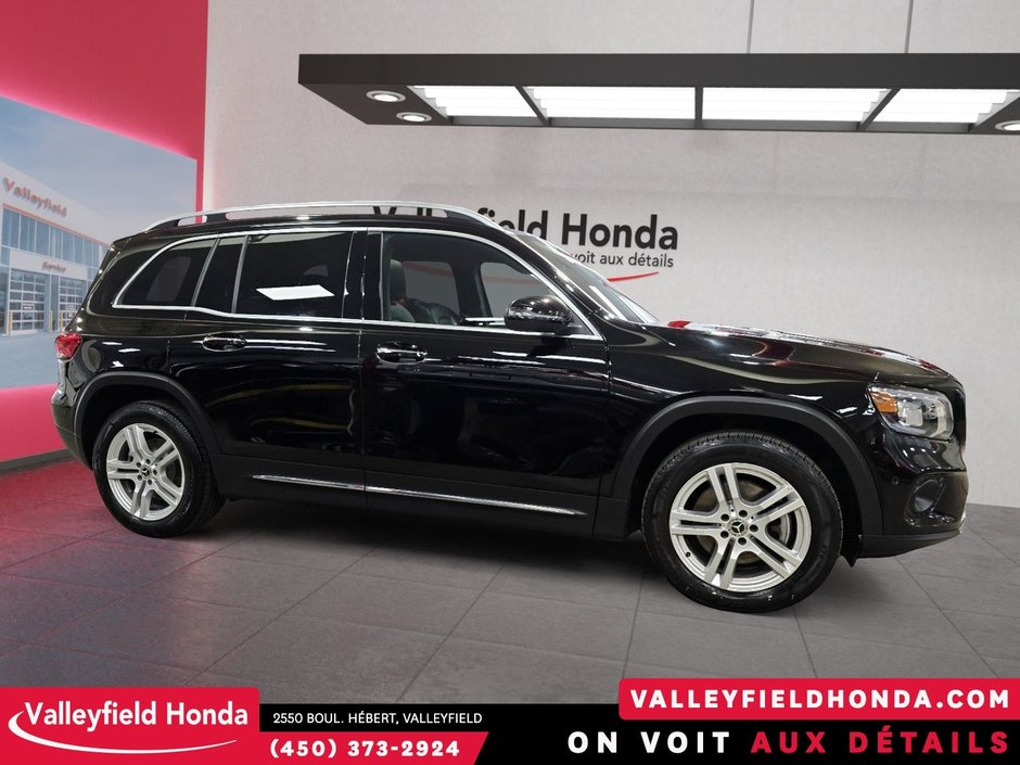 2023 Mercedes-Benz GLB 250 - Exclusive trim package-3