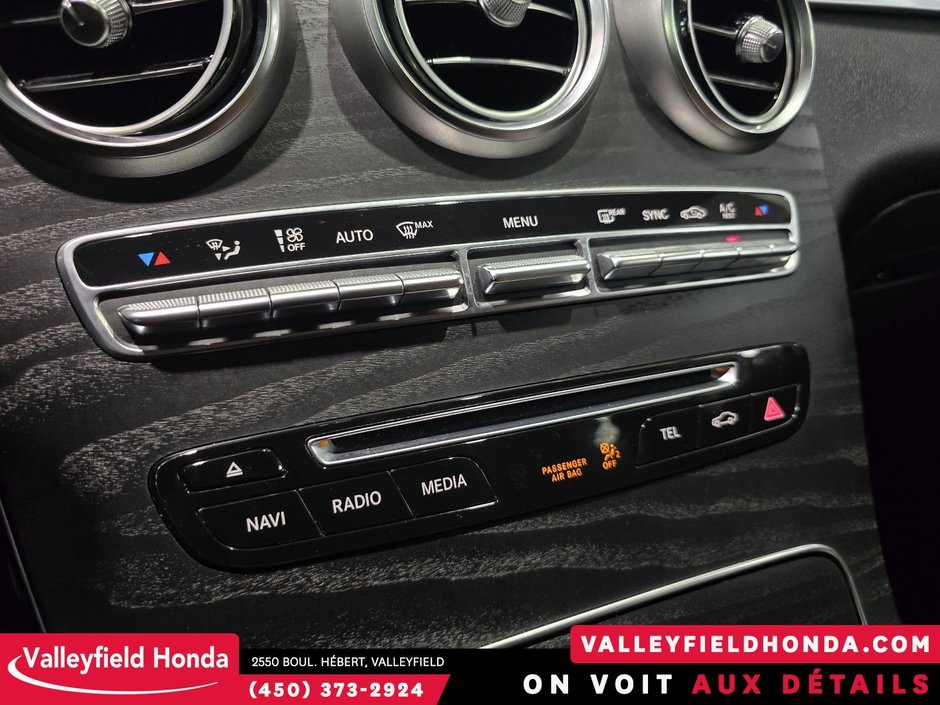 2019 Mercedes-Benz GLC COUPE GLC 300 AWD IMPECCABLE-20