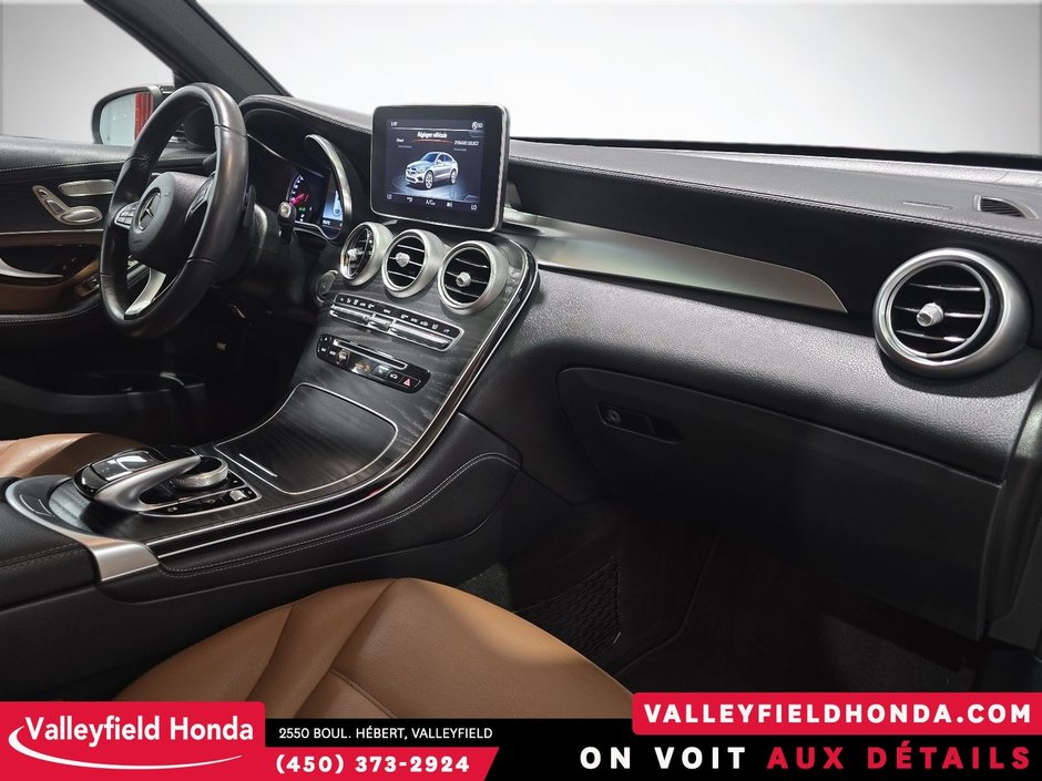 2019 Mercedes-Benz GLC COUPE GLC 300 AWD IMPECCABLE-4