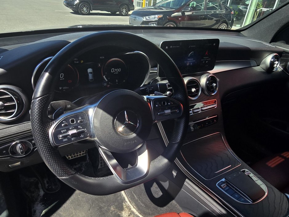 Mercedes-Benz GLC 300 4 MATIC FULL ÉQUIP 2020-2