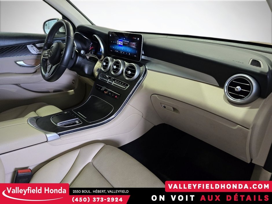 2021 Mercedes-Benz GLC 300 TOIT PANO NAVIGATION SGS VOLANT CHAUFFANTS-9