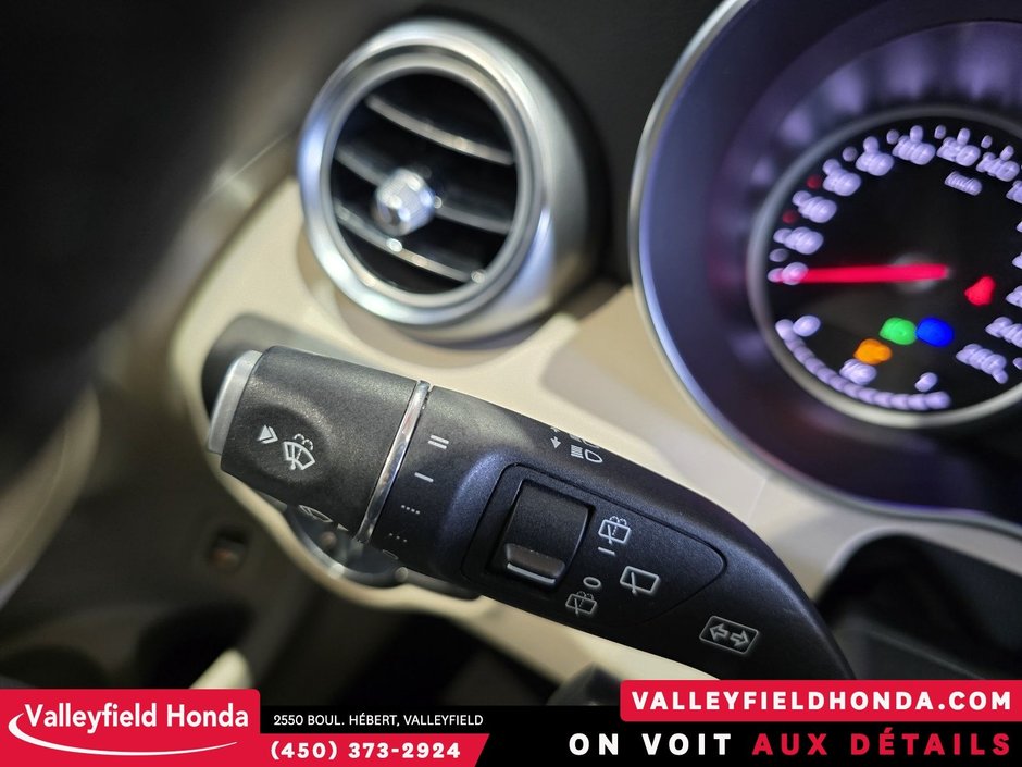 2021 Mercedes-Benz GLC 300 TOIT PANO NAVIGATION SGS VOLANT CHAUFFANTS-22