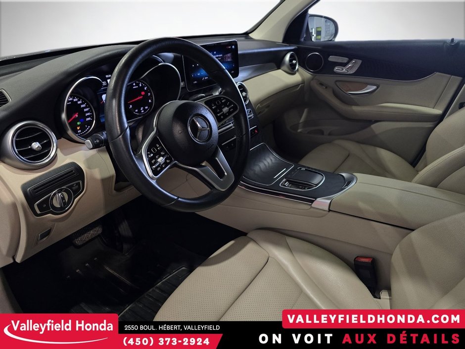 2021 Mercedes-Benz GLC 300 TOIT PANO NAVIGATION SGS VOLANT CHAUFFANTS-12