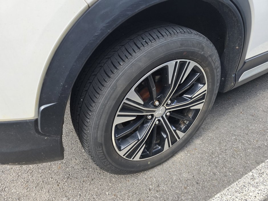 2018 Mitsubishi Eclipse Cross-4
