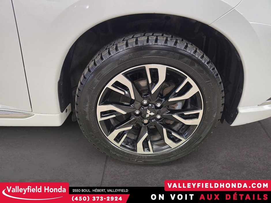 2018 Mitsubishi Outlander PHEV 35 KILOMETRES AUTONOMIE ELECTRIQUE-12