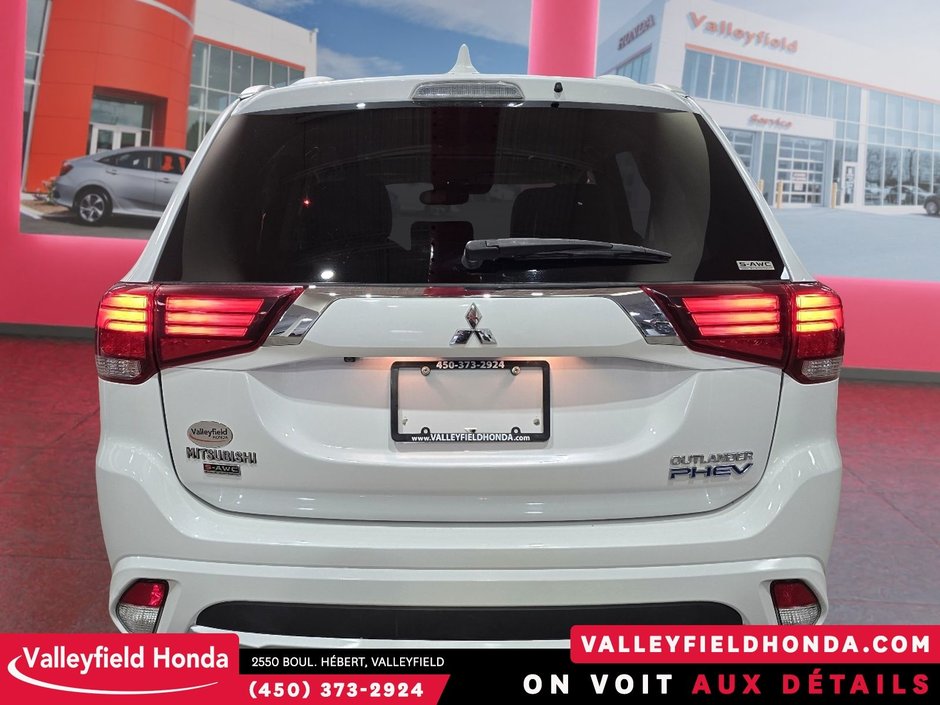 2018 Mitsubishi Outlander PHEV 35 KILOMETRES AUTONOMIE ELECTRIQUE-7