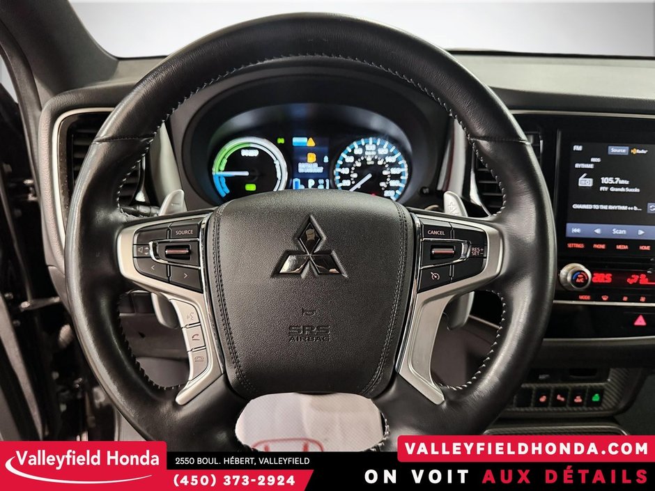 Mitsubishi OUTLANDER PHEV 35 KM FULL ELECTRIQUE TOIT OUVRANT VOLANT CHAUFFAN 2020-16