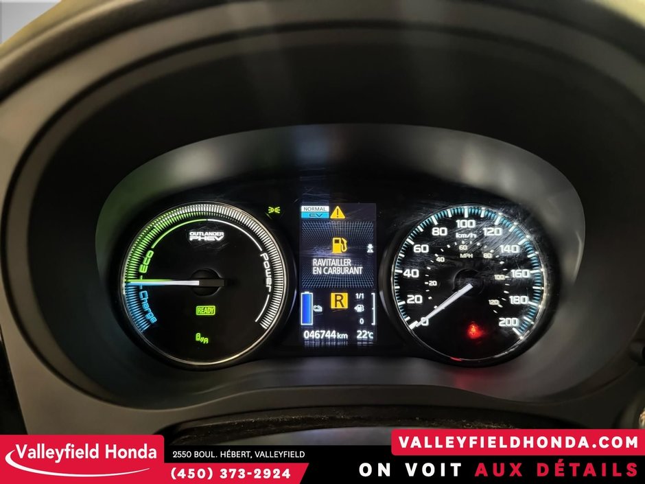 Mitsubishi OUTLANDER PHEV 35 KM FULL ELECTRIQUE TOIT OUVRANT VOLANT CHAUFFAN 2020-22
