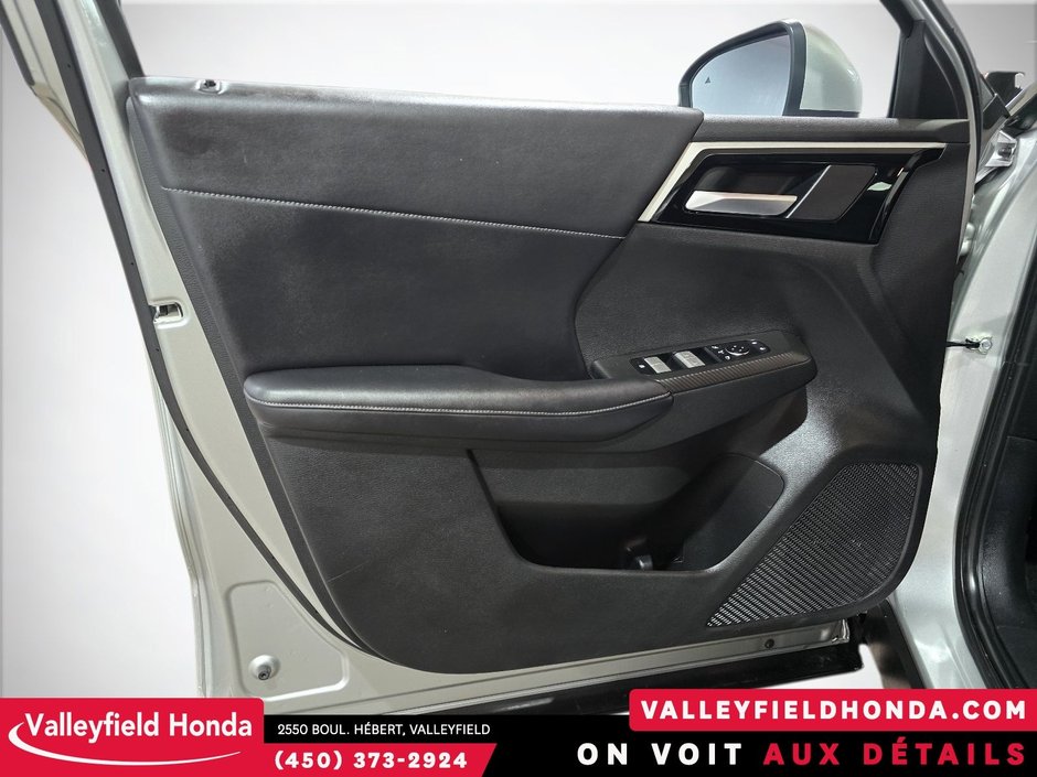 Mitsubishi Outlander Plug-In Hybrid LE - 7 PASSAGER 61KM D'AUTONOMIE EV 2024-16