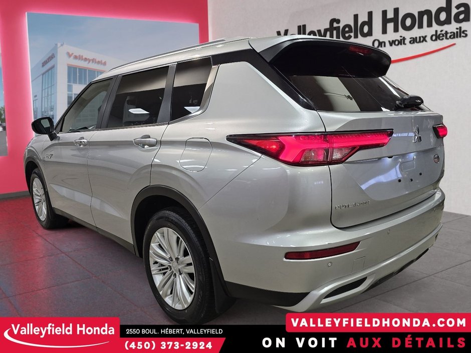 Mitsubishi Outlander Plug-In Hybrid LE - 7 PASSAGER 61KM D'AUTONOMIE EV 2024-9
