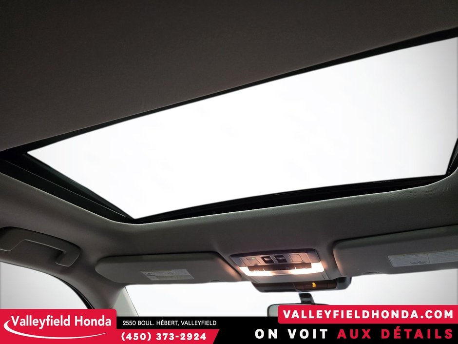 Mitsubishi Outlander Plug-In Hybrid LE - 7 PASSAGER 61KM D'AUTONOMIE EV 2024-27