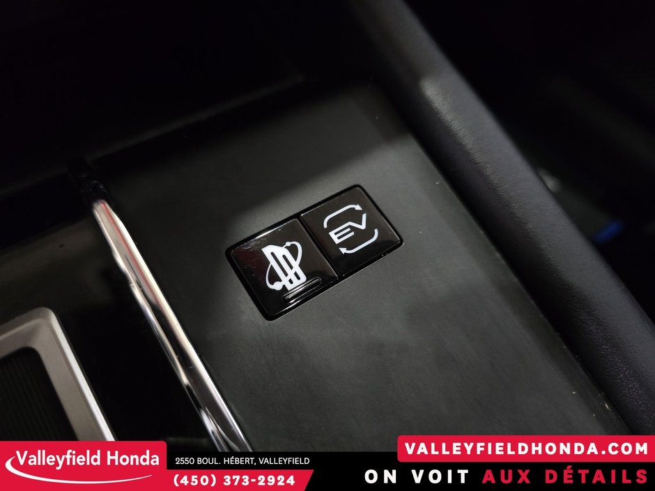 Mitsubishi Outlander Plug-In Hybrid LE - 7 PASSAGER 61KM D'AUTONOMIE EV 2024-32