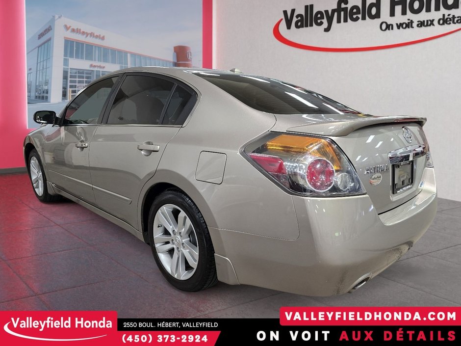 2011 Nissan Altima 3.5 SR CUIR TOIT OUVRANT SIÈGES CHAIUFFANTS MAGS-8