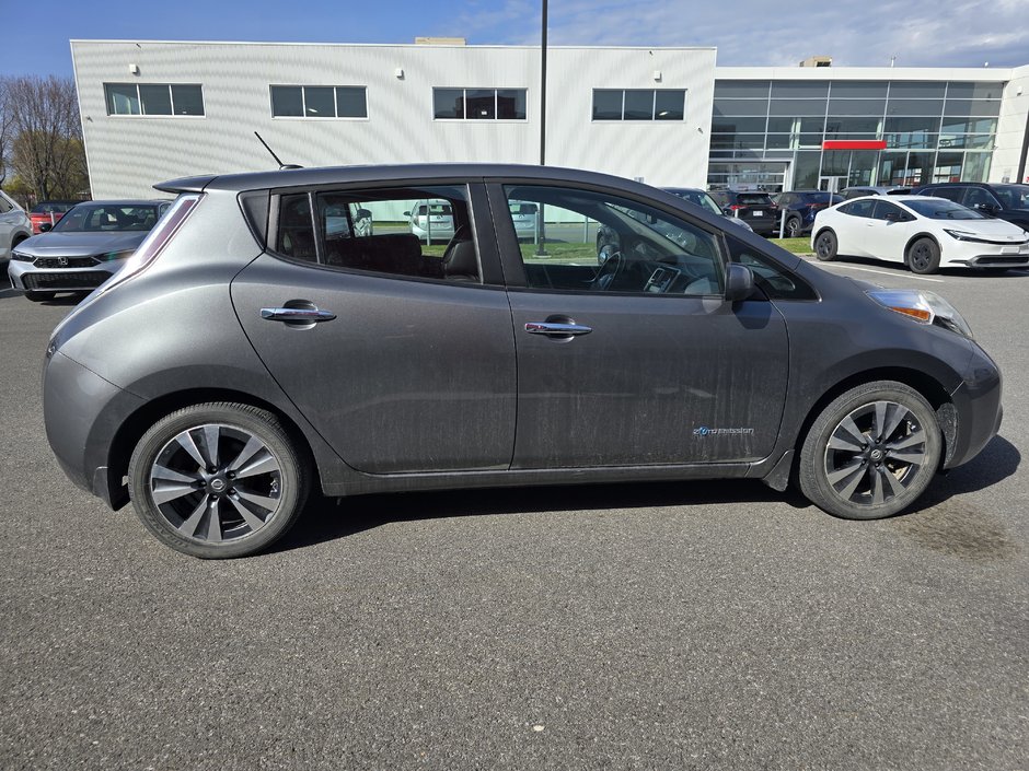 Nissan Leaf SL 160KM AUTONOMIE BOSE AUDIO CUIR VOLANT CHAUFFAN 2016-5