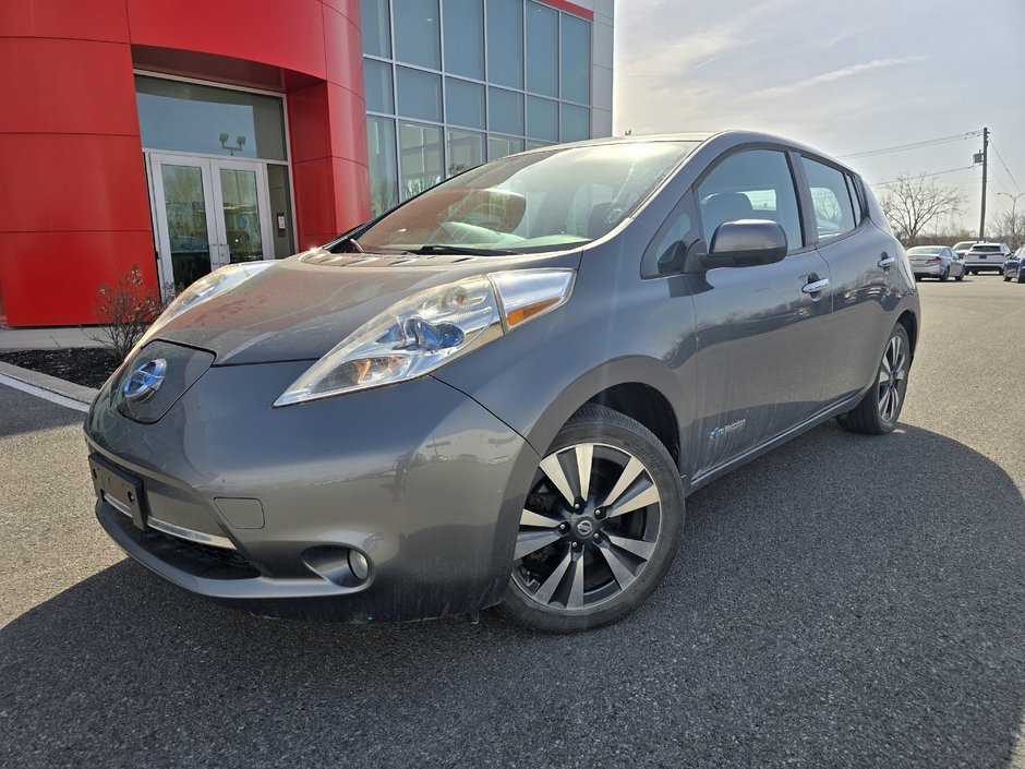 Nissan Leaf SL 160KM AUTONOMIE BOSE AUDIO CUIR VOLANT CHAUFFAN 2016-0