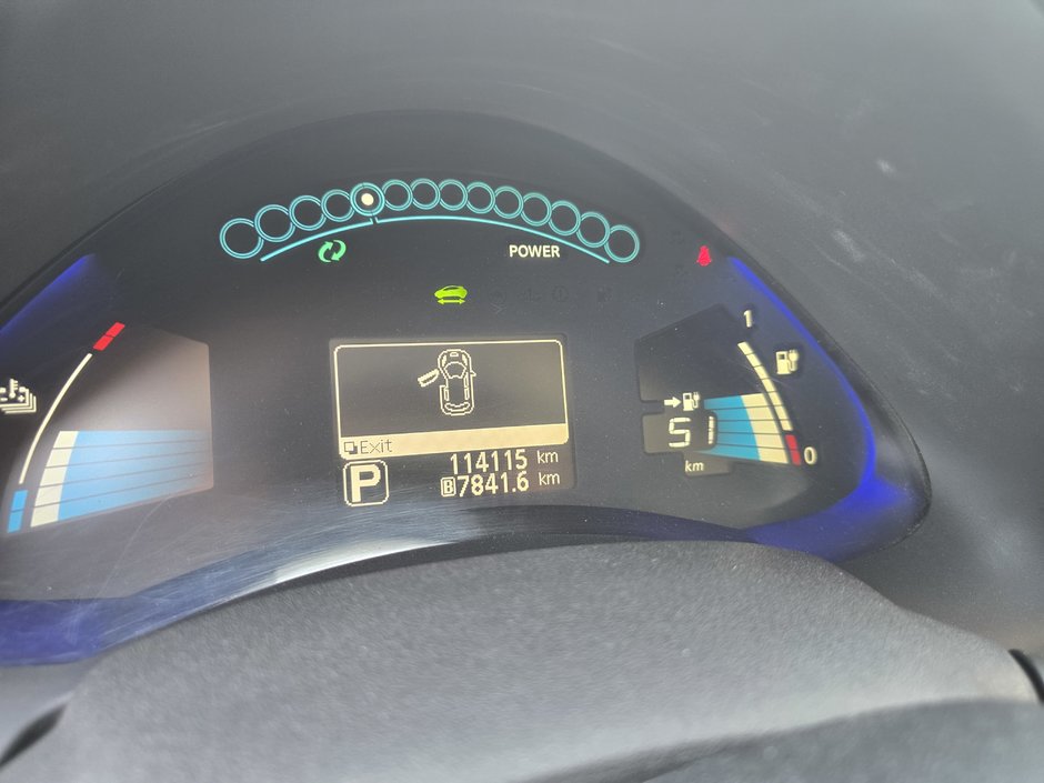 Nissan Leaf SL 160KM AUTONOMIE BOSE AUDIO CUIR VOLANT CHAUFFAN 2016-11