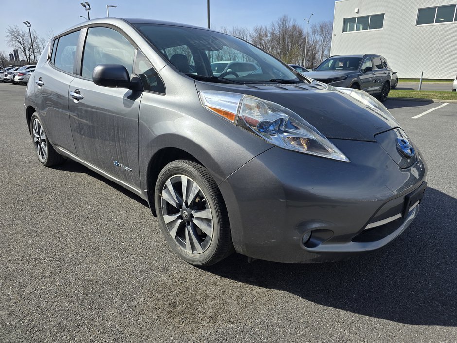 Nissan Leaf SL 160KM AUTONOMIE BOSE AUDIO CUIR VOLANT CHAUFFAN 2016-4