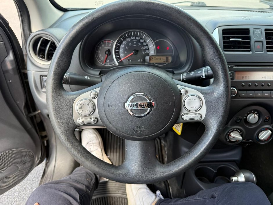Nissan Micra S 2017-8