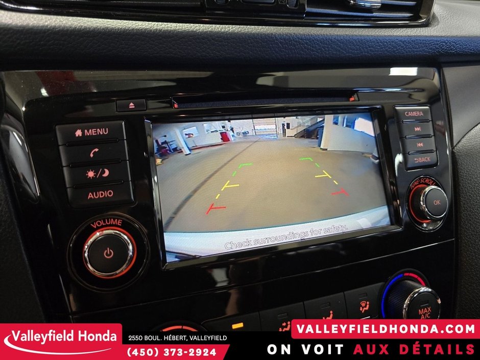 2023 Nissan Qashqai S AWD-24