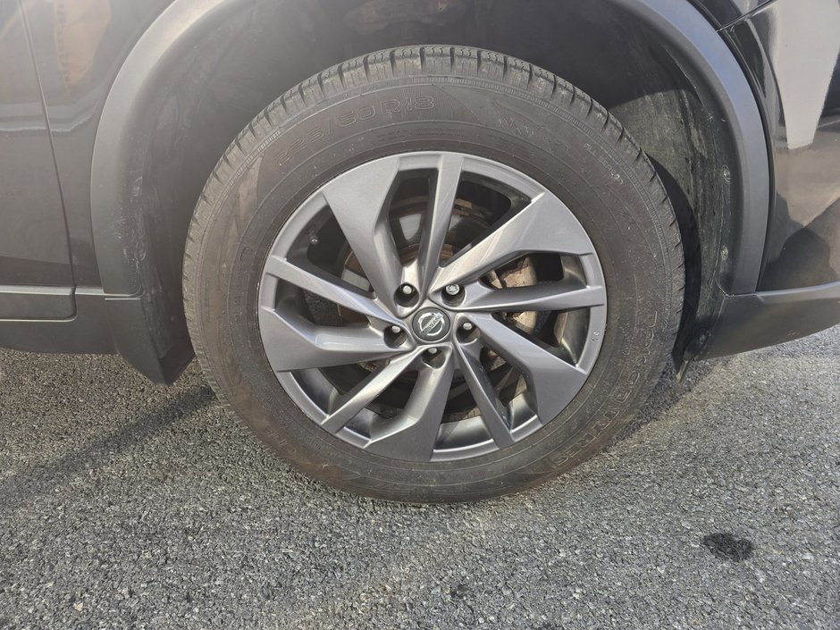 2016 Nissan Rogue SL AWD TOIT PANO SIÈGES CHAUFFANTS MAGS-1