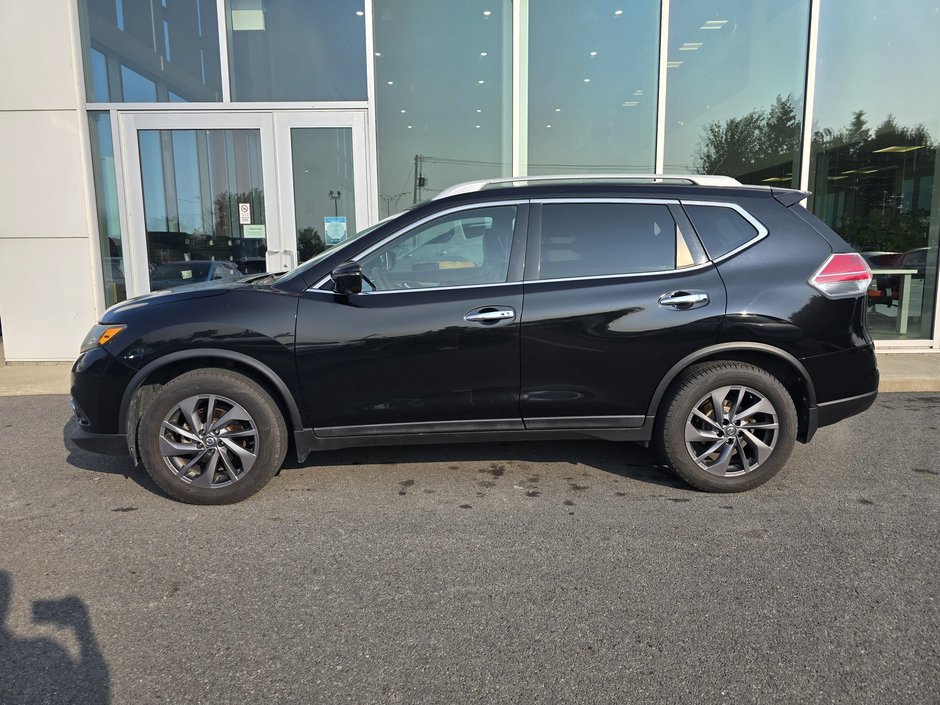 2016 Nissan Rogue SL AWD TOIT PANO SIÈGES CHAUFFANTS MAGS-11