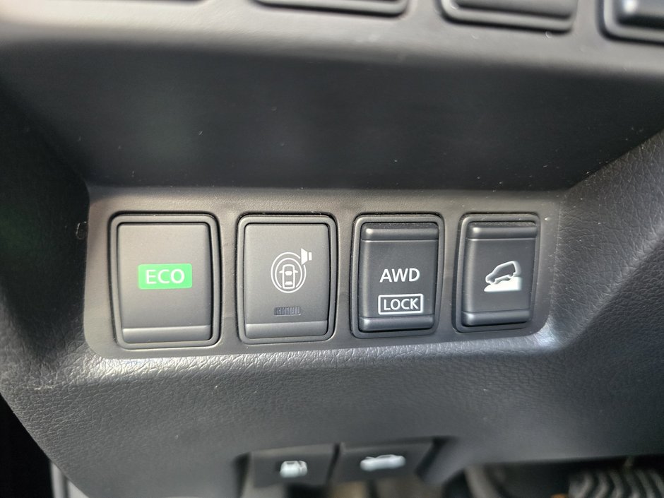 2016 Nissan Rogue SL AWD TOIT PANO SIÈGES CHAUFFANTS MAGS-21