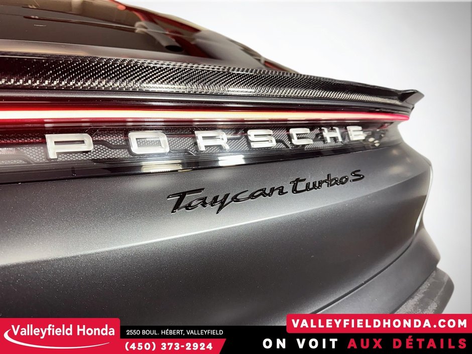 2020 Porsche Taycan TURBO S - 750HP-8