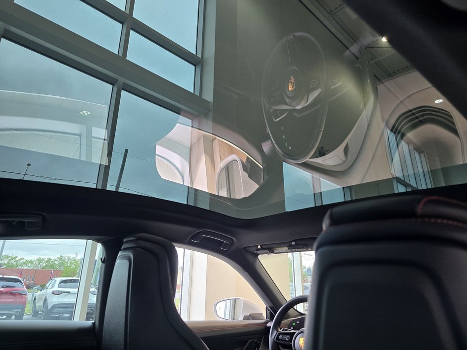 2022 Porsche Taycan 4S COMME NEUF IMPECCABLE-7