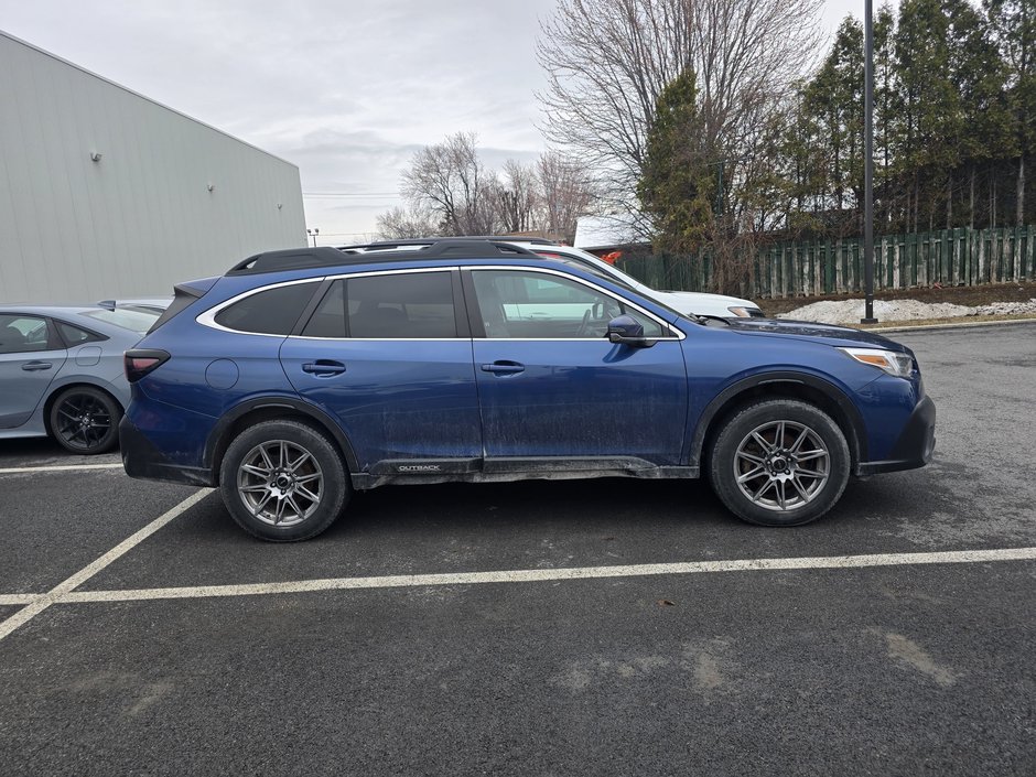 Subaru Outback Limited XT IMPECCABLE ! 2022-3