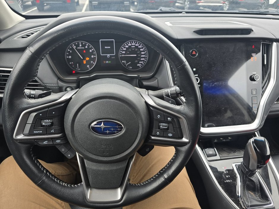 Subaru Outback Limited XT IMPECCABLE ! 2022-6