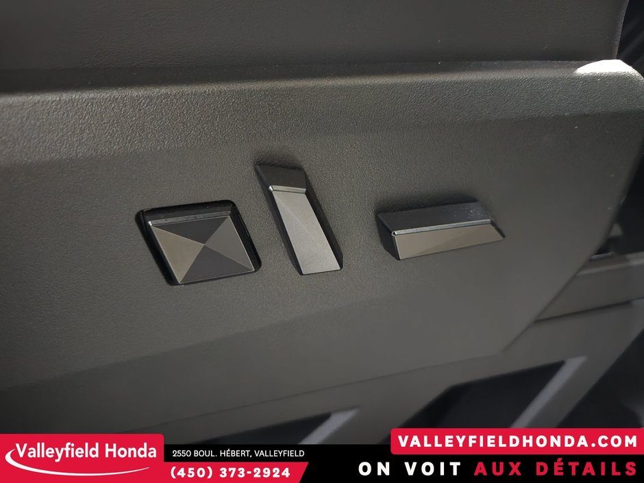 2025 Tesla Cybertruck AWD - IMPECCABLE NEUF-6