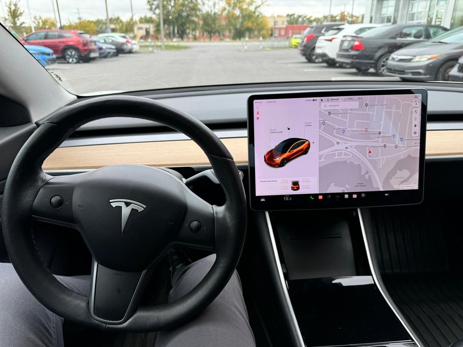 Tesla MODEL 3 Standard Range Plus - Autopilot 2019-9