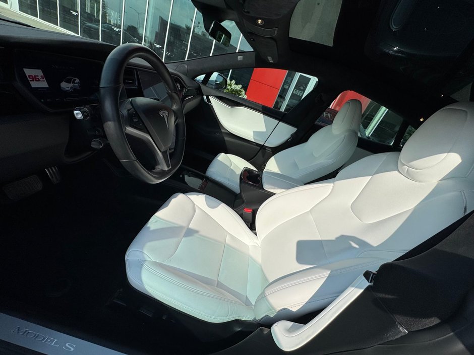 Tesla Model S LONG RANGE AWD 670HP 2021-8