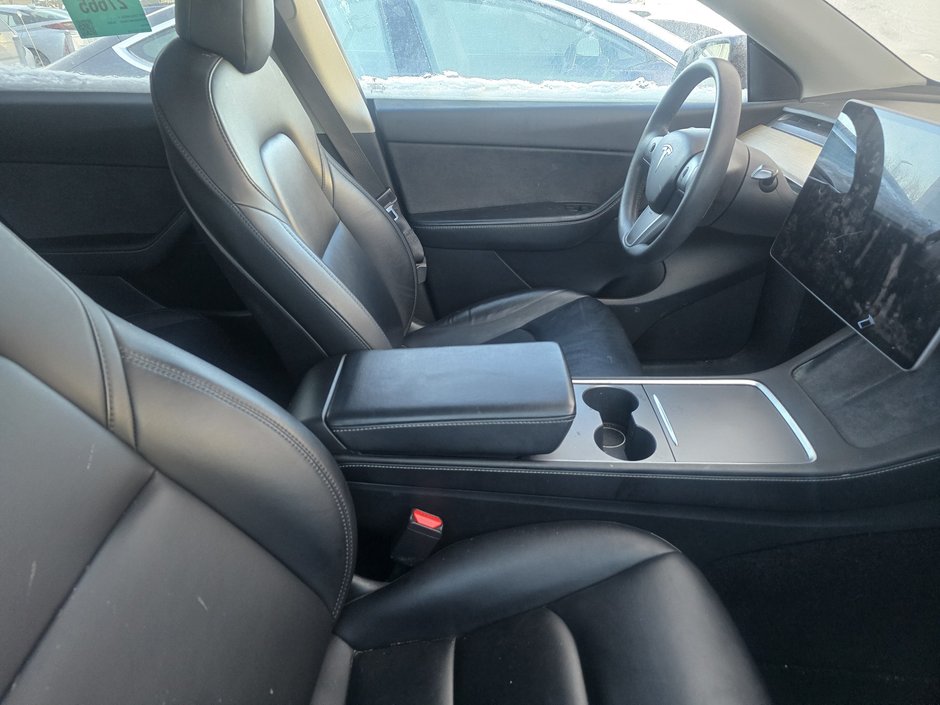 Tesla Model Y Long Range 2021-1