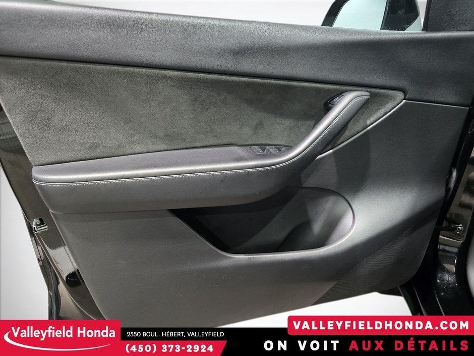 2022 Tesla Model Y Performance-18