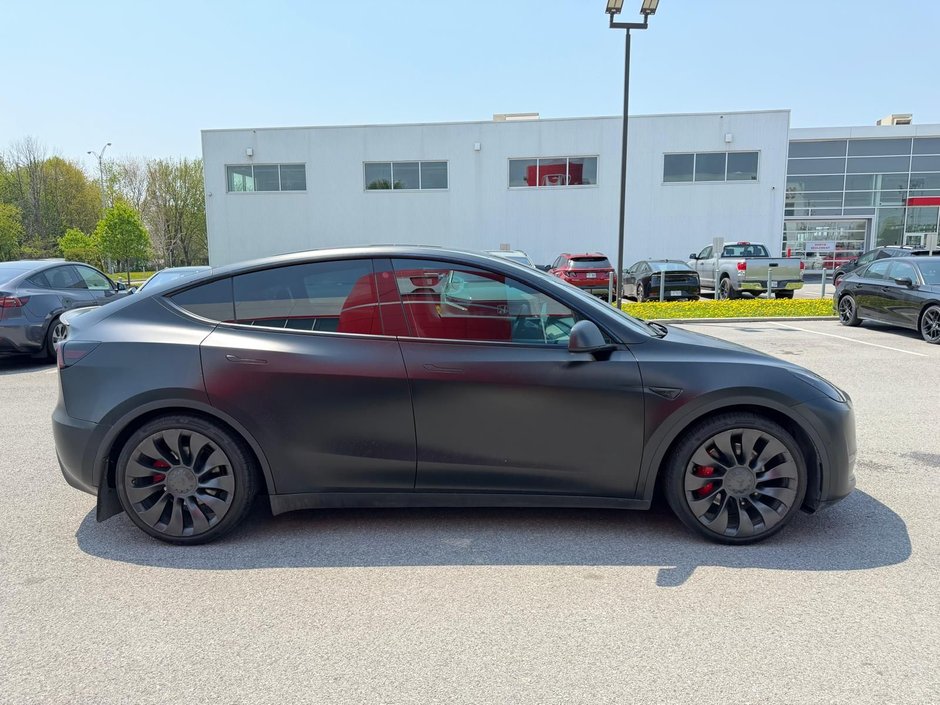 Tesla Model Y Performance 456HP 2022-5