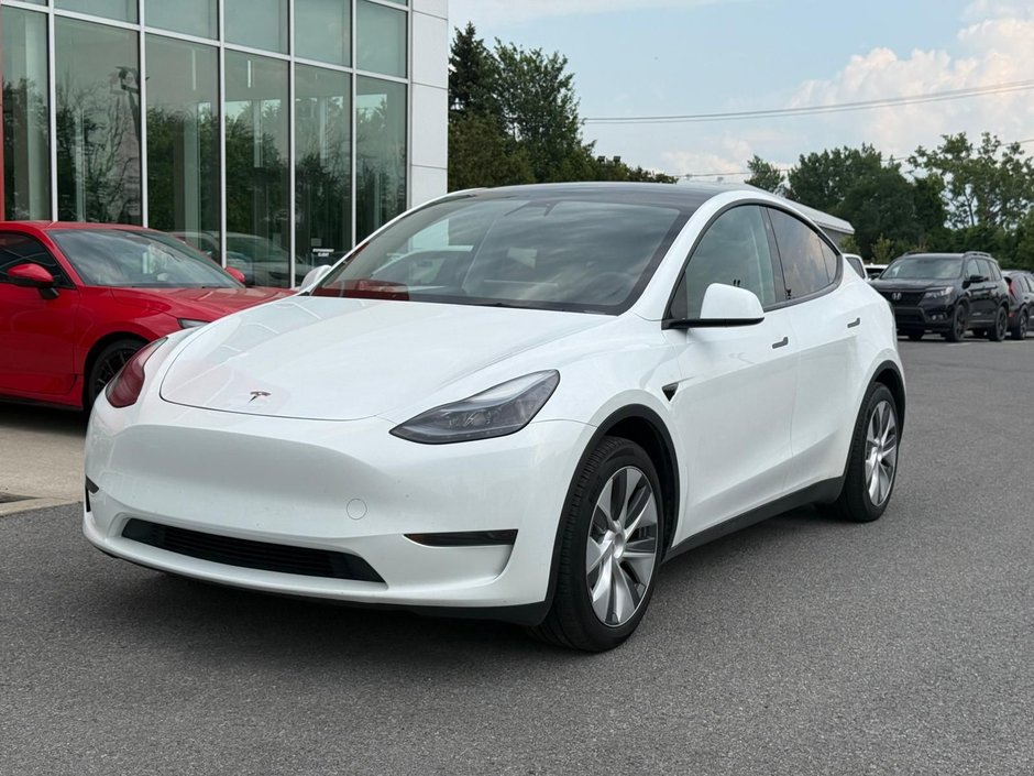 2023 Tesla Model Y-0