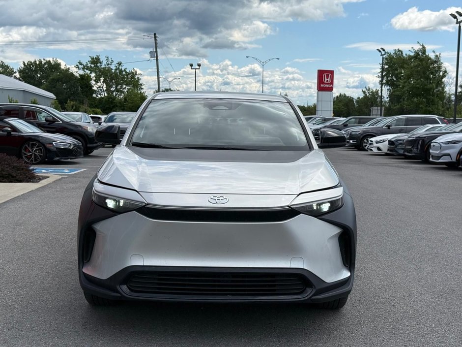 Toyota bZ4X LE 2024-1