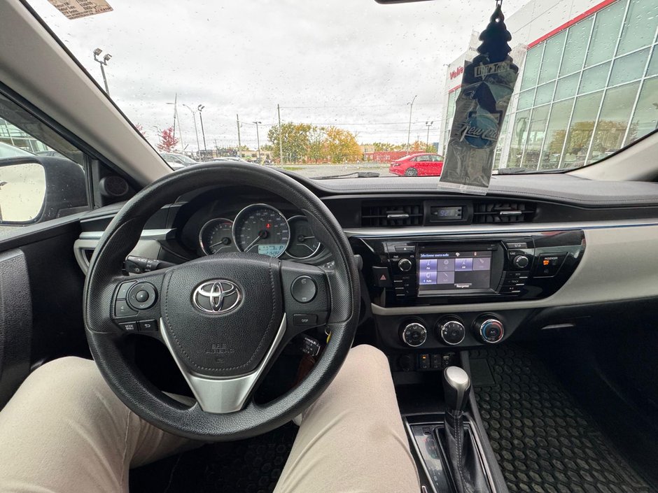 2016 Toyota Corolla LE - 1 SEUL PROPRIO - AUTOMATIQUE-10