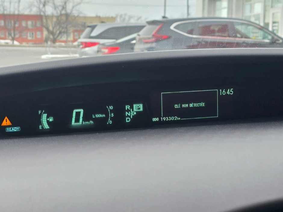 Toyota Prius HYBRIDE - FIABLE & ECONOMIQUE 2013-8