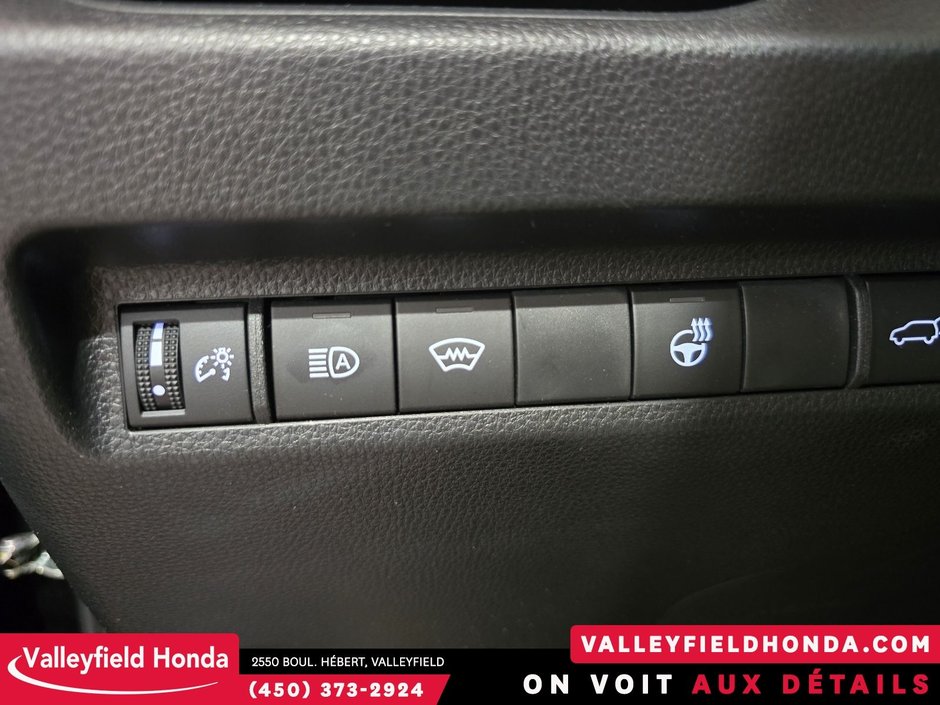 2025 Toyota RAV4 Plug-In Hybrid SE COMME NEUF BAS KM 1 PROPRIO-23