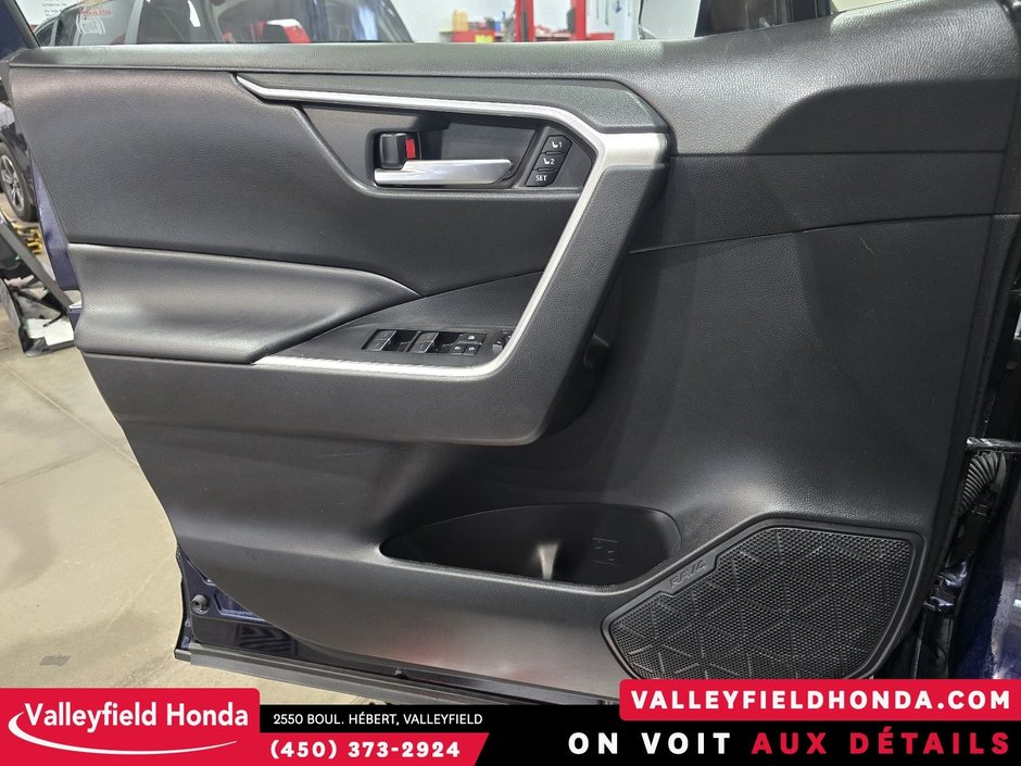 Toyota RAV4 XLE PREMIUM MAGS 19PO AWD TOIT OUVRANT 2022-15