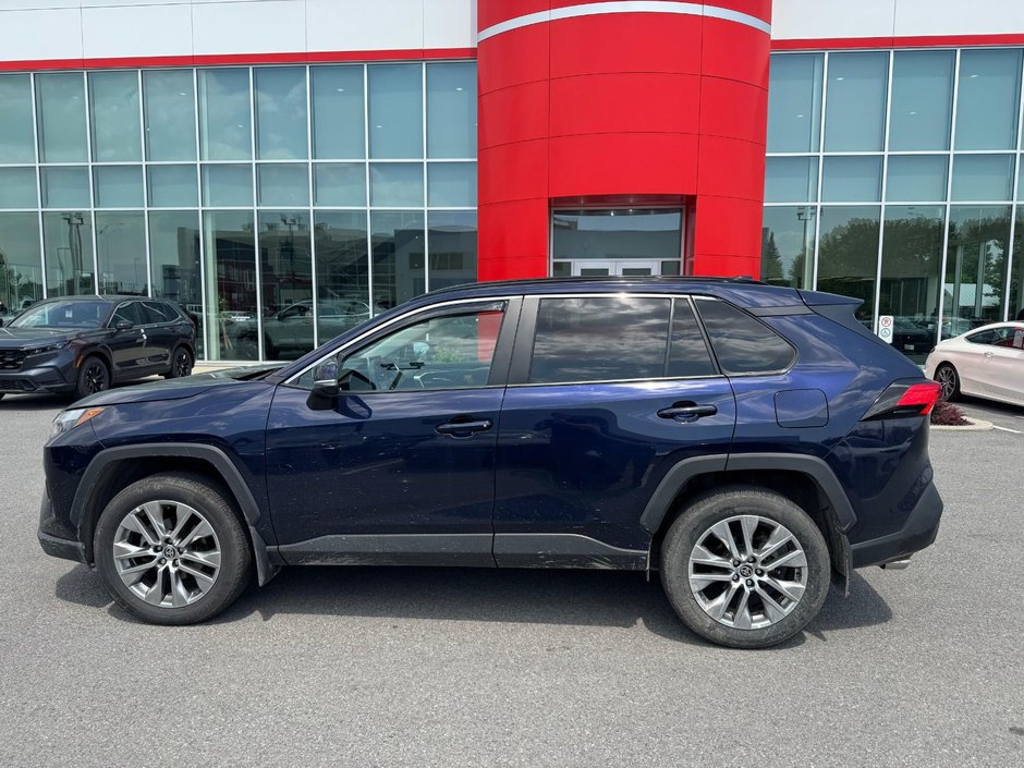 2022 Toyota RAV4 XLE AWD TOIT OUVRANT-1