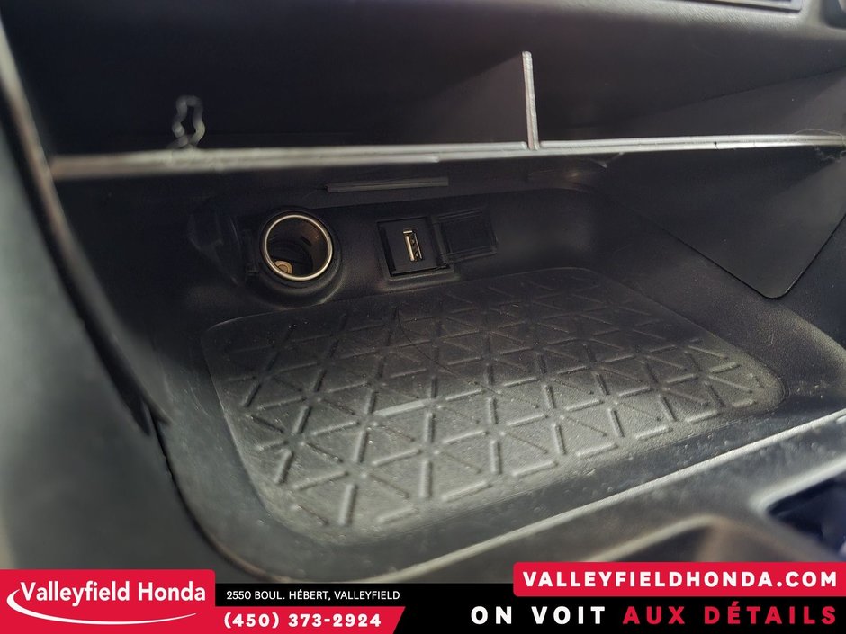 Toyota RAV4 XLE PREMIUM MAGS 19PO AWD TOIT OUVRANT 2022-23