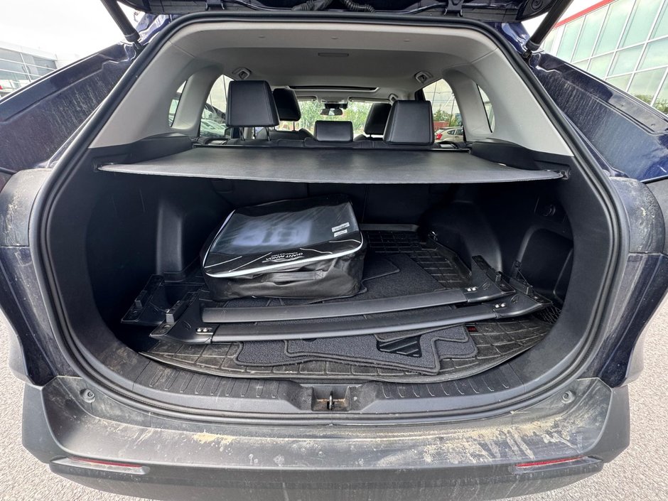 2022 Toyota RAV4 XLE AWD TOIT OUVRANT-8