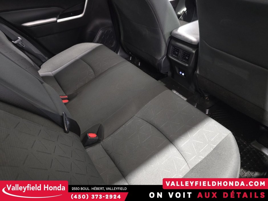 2025 Toyota RAV4 Hybrid XLE COMME NEUF ! BAS KM-15