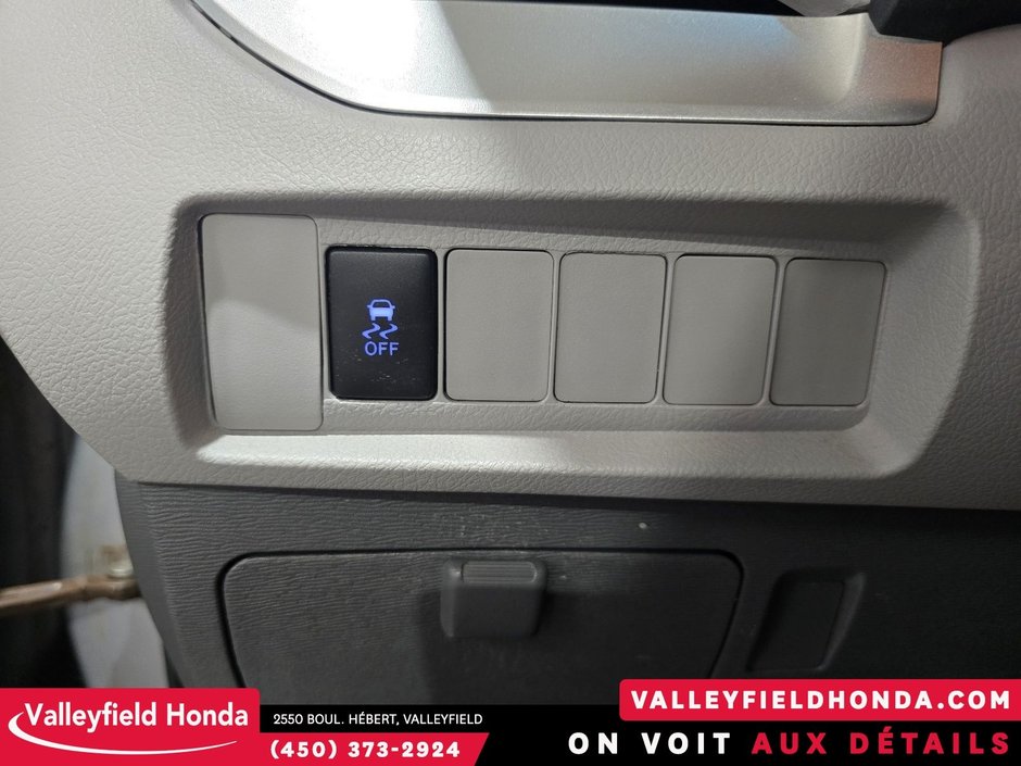 Toyota Sienna  2015-26