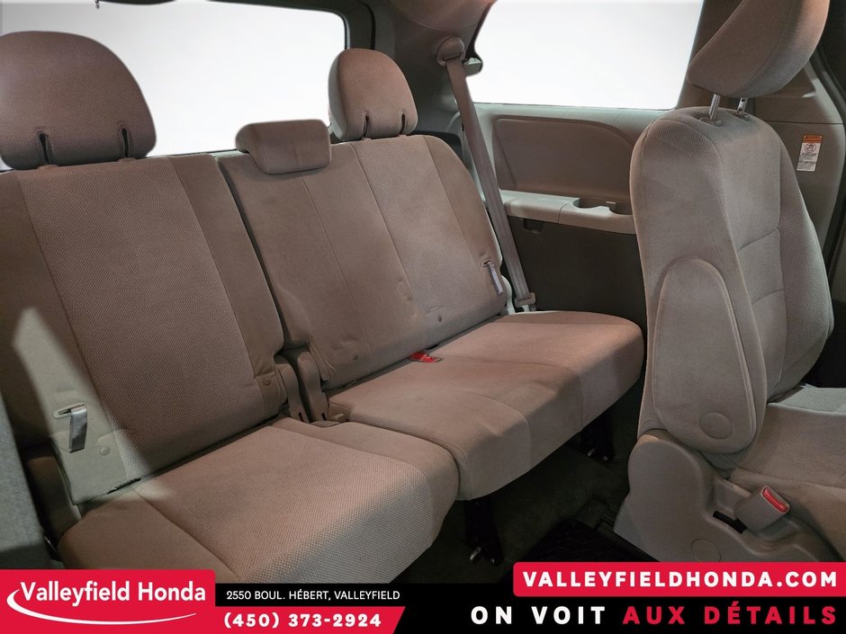 Toyota Sienna  2015-14