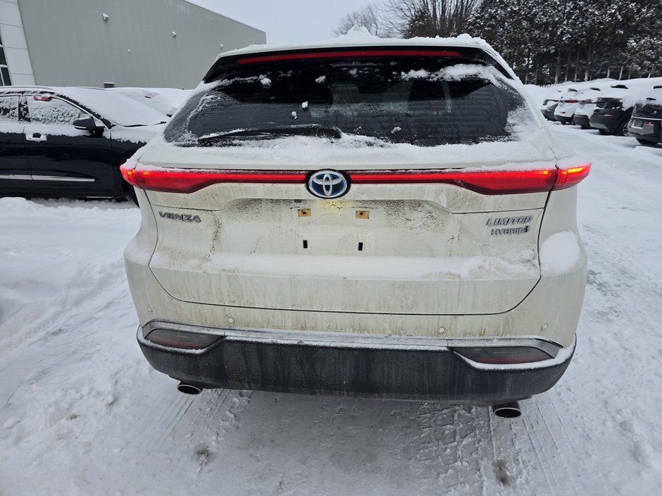 Toyota Venza Limited 2022-3