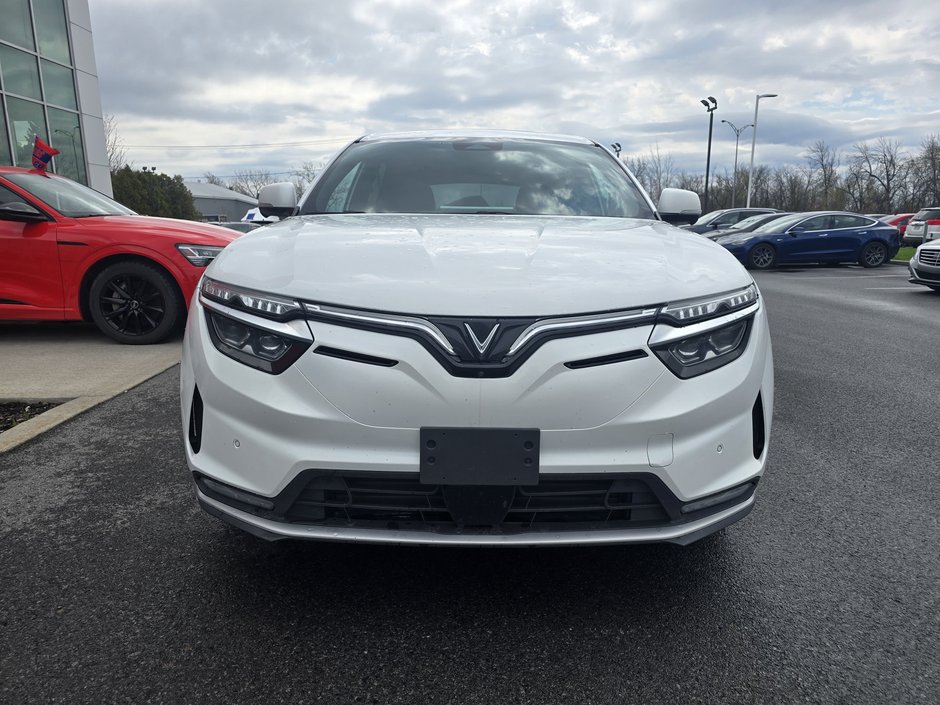 VinFast VF 8 Plus TOUT ÉQUIPÉ! 2023-3